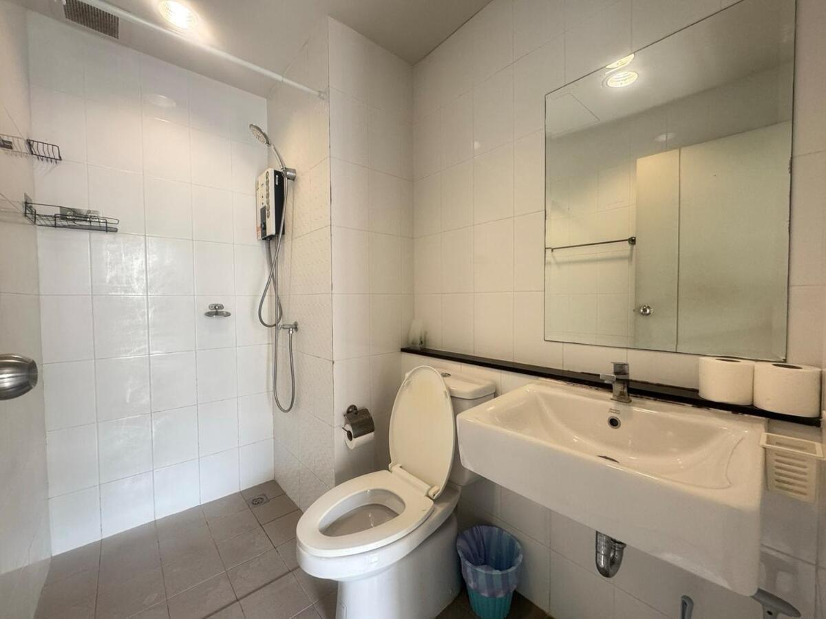Unio Sukhumvit 72 Boutique Condo Ban Khlong Samrong Экстерьер фото